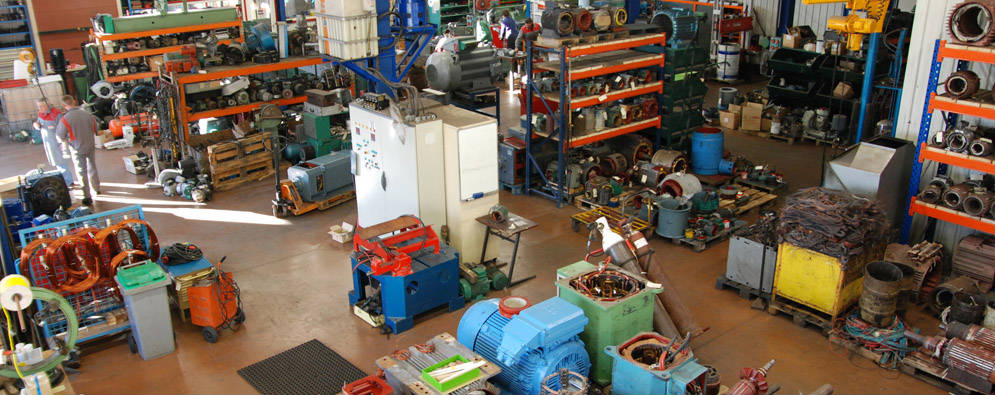 Atelier de maintenance moteur électrique, pompe, ventilation